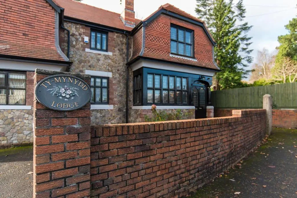 Ty Mynydd Lodge Holiday Home Cardiff United Kingdom